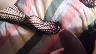 SEXY CROSSDRESSER GETS FUCK AND CREAMED IN THE MORNING