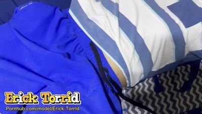 Gumapang si Student Bunso sa kama at Chumupa sakin after work (Brother Suck my Dick)