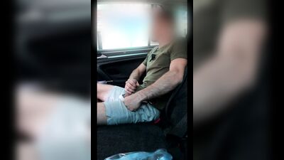 Тайно Дрочу в ТАКСИ пока Водитель вышел... Рискованная МАСТУРБАЦИЯ в ОБЩЕСТВЕННОМ месте!!!