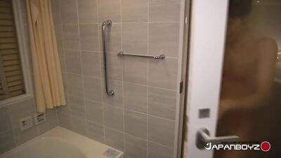 Gay Porn - Jacuzzi and Hard Sex: Tomoki, Hayato