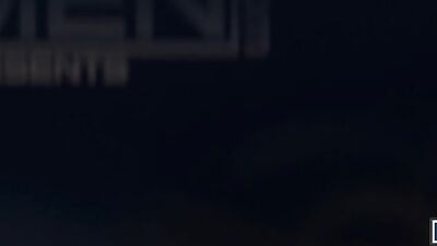 Cosplay Royal Disaster - Prince Peter and Justin Jetts Gay Porn Video