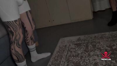 Unleashing Royal Pleasure: Roberts Long Pipe into Kryzs Bareback Blowjob!