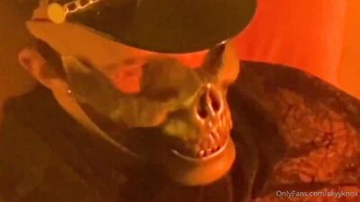 king maliks royal service by skyy knox - sextape