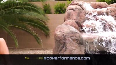 Hot Stuff - Devin Colds Sizzling Solo Performance!