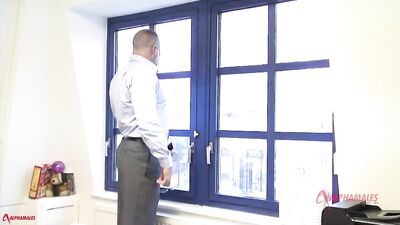 Raw Alpha Males: Patrons Beware! - Yohann Banks & Ben Stathams Big Bite