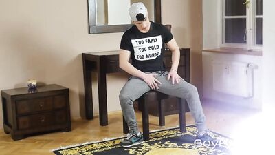 Bastian Karims Sexy Masturbation Show for You