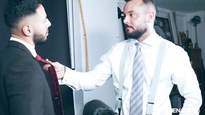 Sir Peter accueille Jhon Ramirex