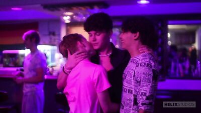 Gourmet Boys: 3 Young Mens First Time Anal Threesome with Juicy Fruit Pies!