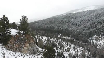 Snowy Bareback Exhibition - Muscular American Guys Enjoying the Snow