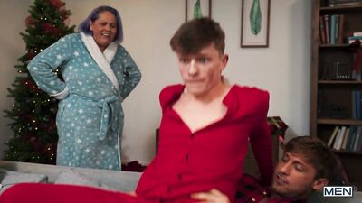 Unleashing the American Stallion: Dom King and Jake Prestons Steamy Gay Porn Adventure