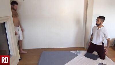 Gay Porn Sensation - A Hyper-Sensuous Massage between Doryann and Rafael