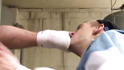 Kiffeur in Training: Taking Off Socks and Getting Fucked Hard in TN