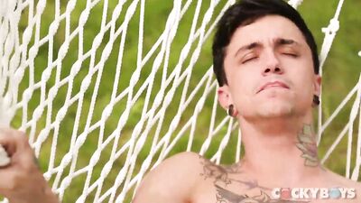 Dillon Rossi baise Jake Bass!