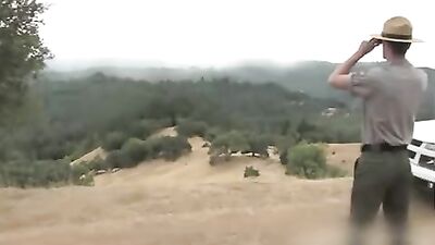 Straight guy gets blown in the car with his buddies.