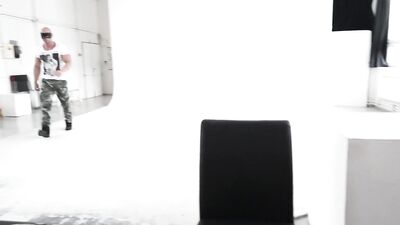 Bodybuilding Beast Strips Down for Raw Sexual Encounter