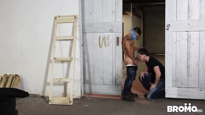 Bareback Brute: Raw Anal Sodomy with Vadim Black