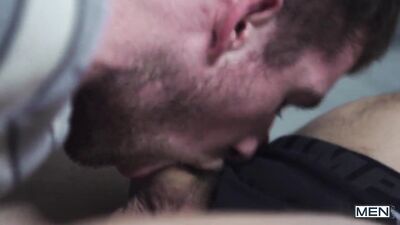 Hardcore Prank Performer Gets What He Deserves in the Streets!