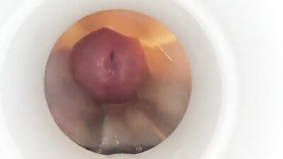 Straight dudes spray their love juices to please their women