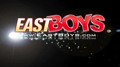 Ronnie's Hands-On Bathroom Romp, Part One