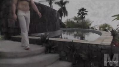 Muscular Hunk Thomas Gets Down and Dirty in the Great Outdoors