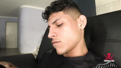 Deepthroat for Hired Helpers - Leohandriu Chavez and Rubens Velez