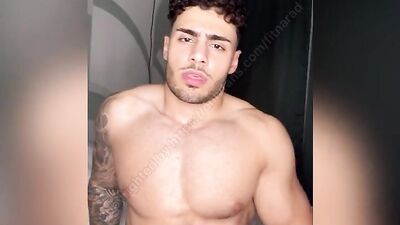 Hot and steamy! Fit body, well-endowed, handsome face, great cock-sucker! Sports stud, gets down and dirty!