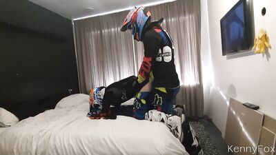 Topping my bf hard and cumming in him