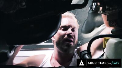 HETEROFLEXIBLE - Hunk Daddy Greg Dickson Bareback Fucks His Stuck Roommate Bruce Jones' Perfect Ass