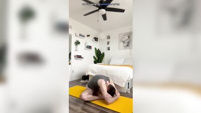 "Mastering the Art of Self-Sucking: A Step by Step Guide to Autofellatio and Anal Pleasure"