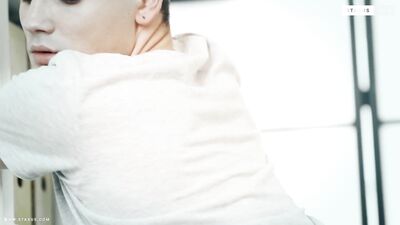 Bulging medical supplies: A sexy surgical emergency