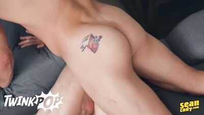 Two Dudes, One Pool: Bromantic Barebacking and Blowjobs