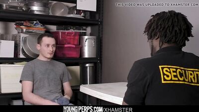 Gangbang In The Gym With Hunky Muscle Men