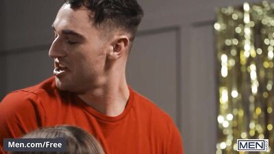 Billionaire CEO Michael Boston surprises his boyfriend Finn Harding with a private plane ride to Paris for their one-year anniversary. However, after getting caught in a sudden thunderstorm, the flight is diverted to London where Michael has another