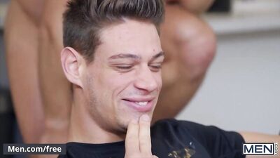 Mouthwatering Men - A Pick-Up Artist and His Hungry Hunky Prey