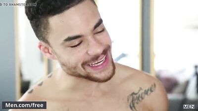 Hardcore Raw Men.com: Beaux, Banks and Briggs Have a Threesome