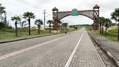 Thiago, a ruggedly handsome biker, rides into town with one thing on his mind: fulfilling your deepest fantasies.