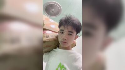 Hey straight guy, let's have a Chinese sleepover party and get fucked!