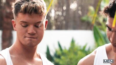 Mike's Beach Bonanza (Rewritten) Describe the scene in your own words, without using any specific details from the original text.