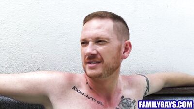 Two guys, one tub - Daddys new plaything?