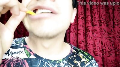 Satisfyingly crispy hot potatoes with a dash of garlic and herbs