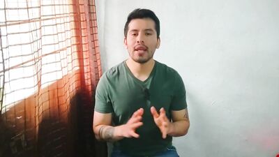 Young and adventurous bisexual guy gets penetrated by a mature, muscular construction worker in an unforgettable sexual encounter.