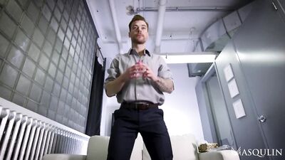 Inmate Romani gets rough anal penetration from prison guard Skye