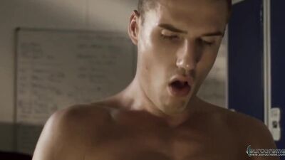 Office Romance with a Cum-fusion Ending