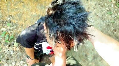 Bareback brothers - wet kisses and warm streams