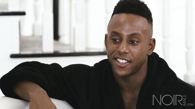 Straight Noir Male Receives a BBC and Gets a Surprise Ending