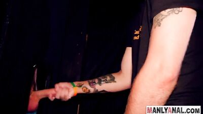 Bearded stud receives anal adventure