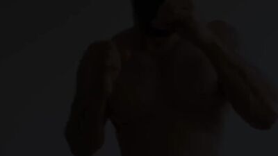 [WorldStudZ] Beefy Brazilian daddy Yuri allows skinny twink to jerk him off