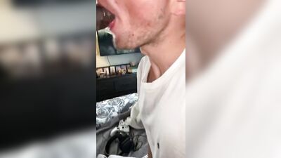 White Twink On BBC & Swallows Load !!