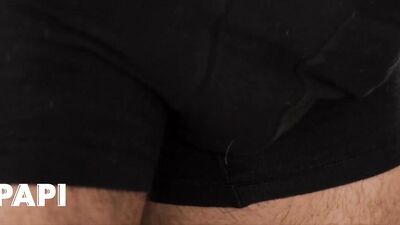 Papi - Dr. Ryan Rose Is Using Some Of His Healing Oils On Diego Sans' Hot Body