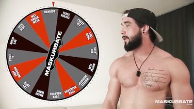 The Art of Maskurbation with Zack and His New Penis Pump